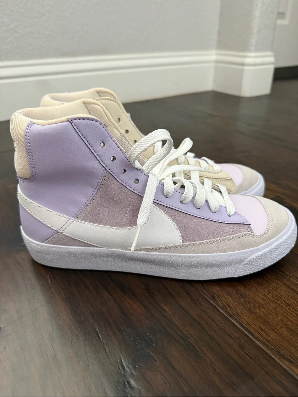 Nike Blazer Mid ’77 – Girls 6.5Y | Never Worn | Pastel Lavender/Cream